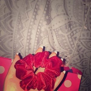 Big red scrunchie
